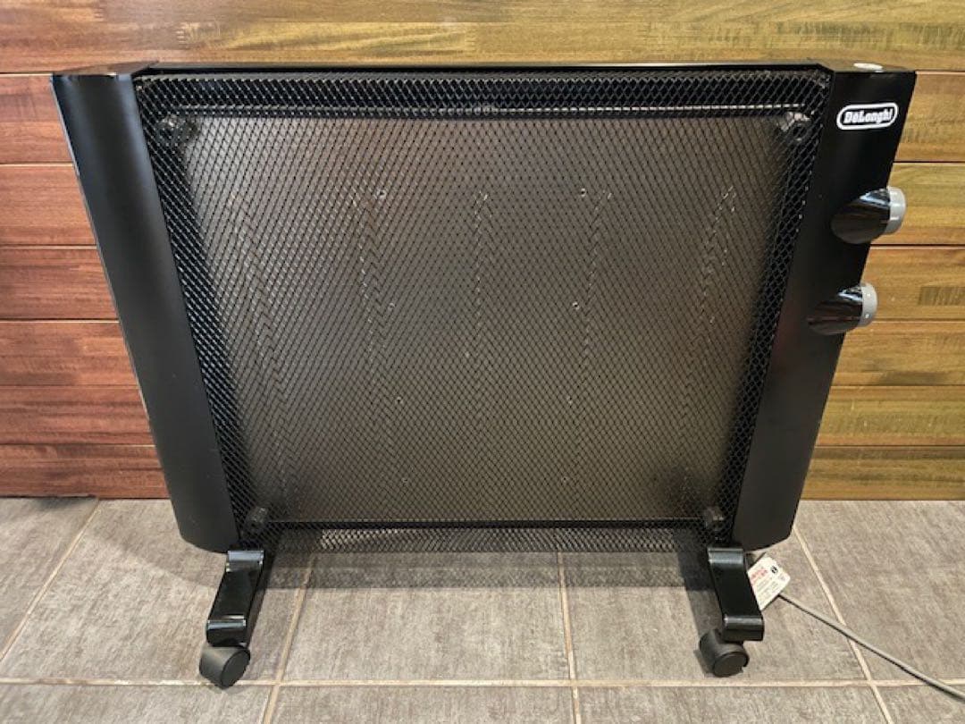 超美品■DeLonghiデロンギ HMP900J マイカパネルヒーター ストーブ