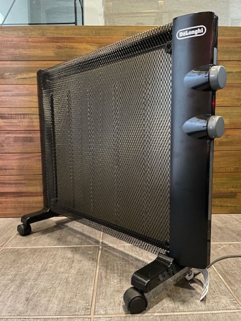 超美品■DeLonghiデロンギ HMP900J マイカパネルヒーター ストーブ