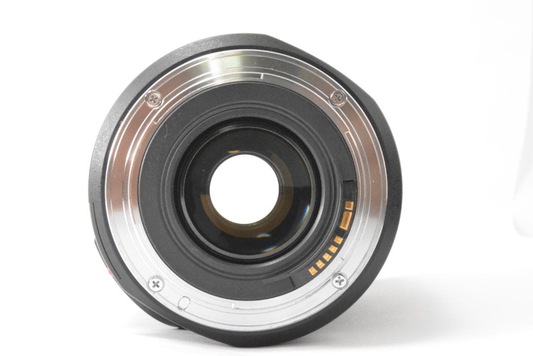 キャノン　Canon EF 75-300mm F4-5.6 IS USM