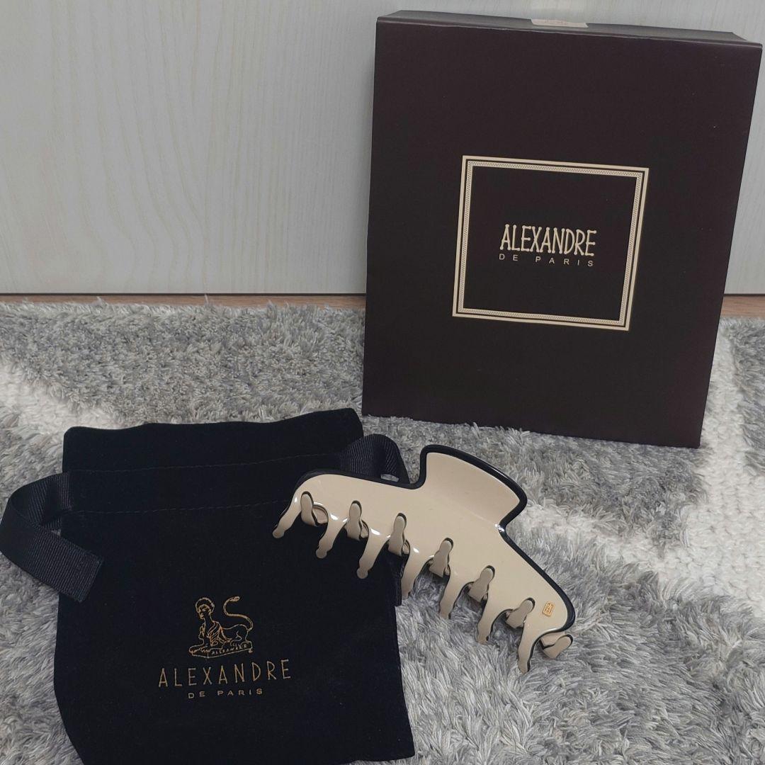 アレクサンドルドゥパリ クリーム×ブラック ヘアクリップ LISERAI