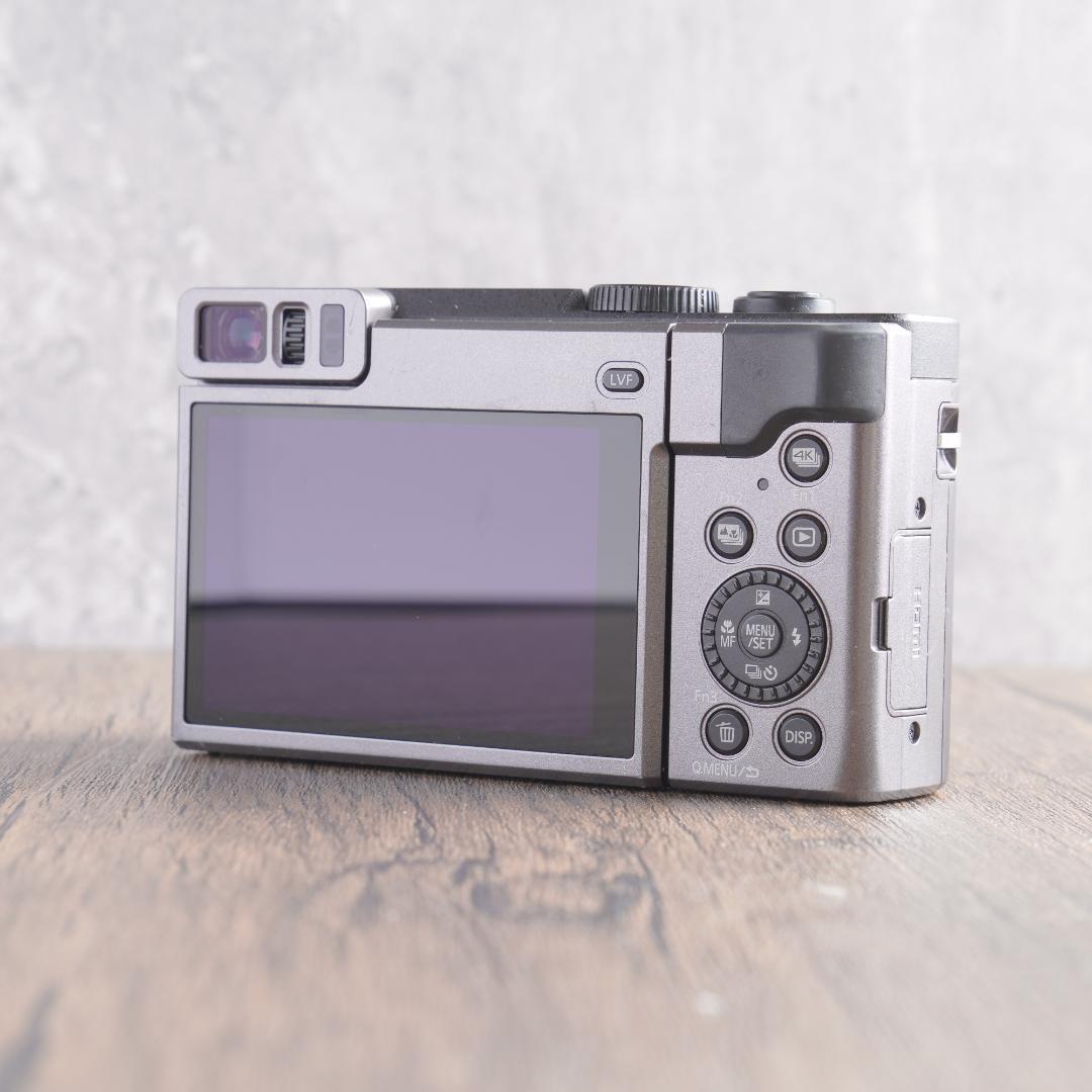 ✨超美品✨Wi-Fi搭載✨自撮りも楽々✨LUMIX DC-TZ90　597