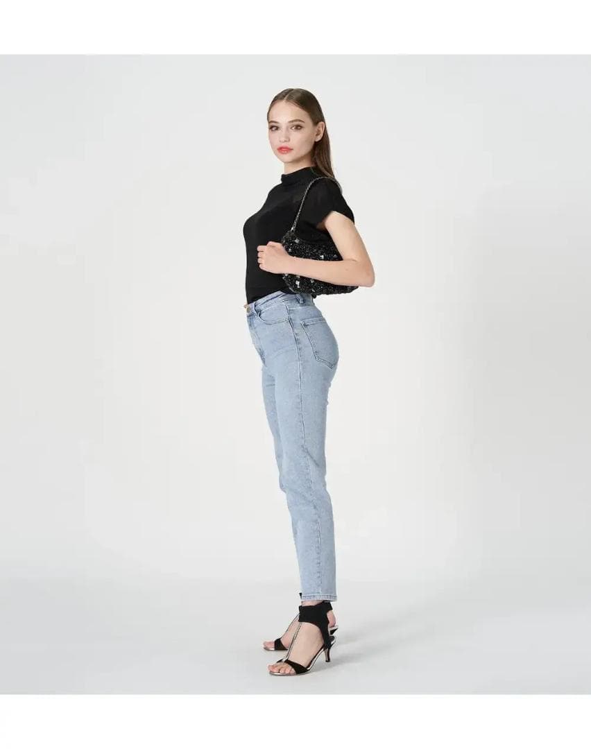 アンテプリマ　フィオリトゥーラ/ショルダー/エナメルブラック