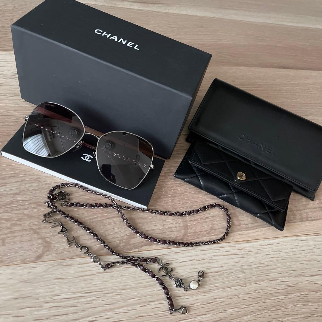 ご確約です。CHANELストラップ付きサングラス　ボルドー