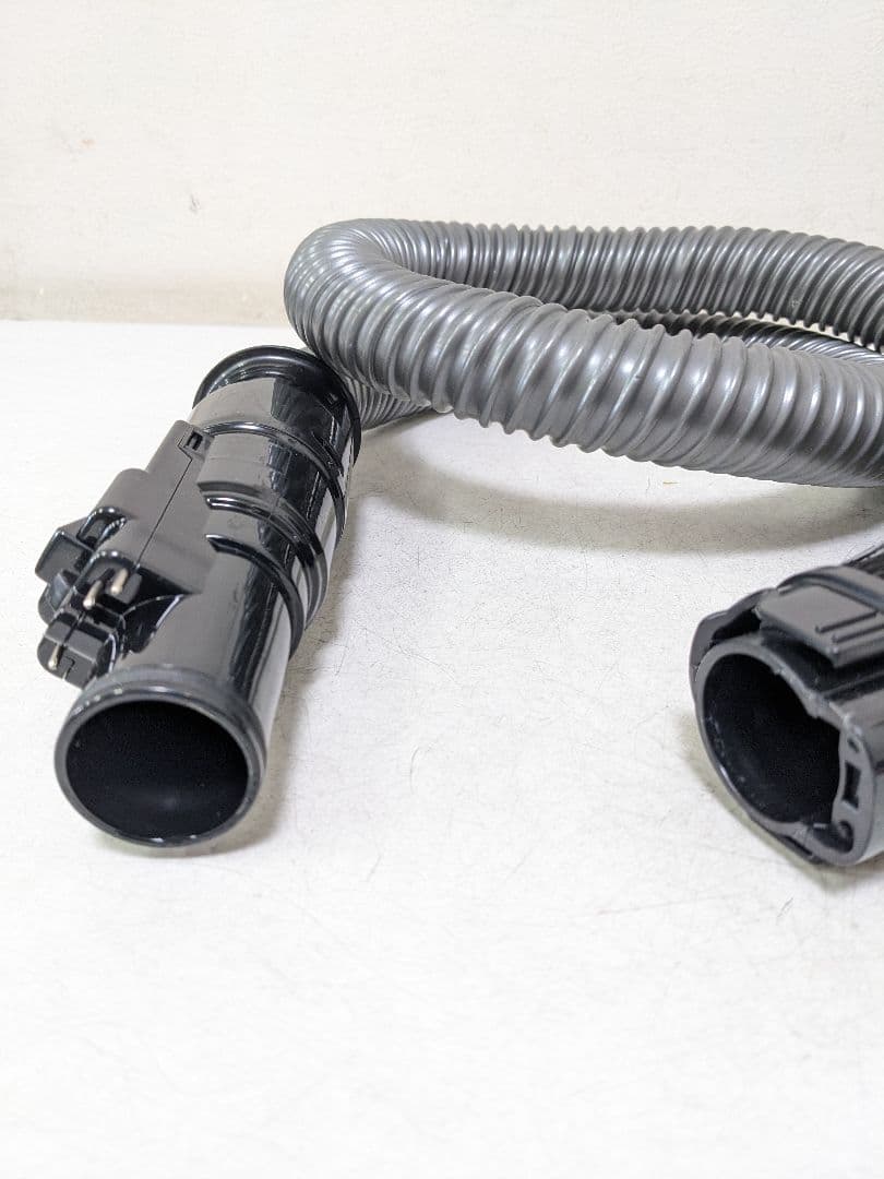 TOSHIBA 東芝 VC-CF31-R サイクロン式掃除機 2022年製