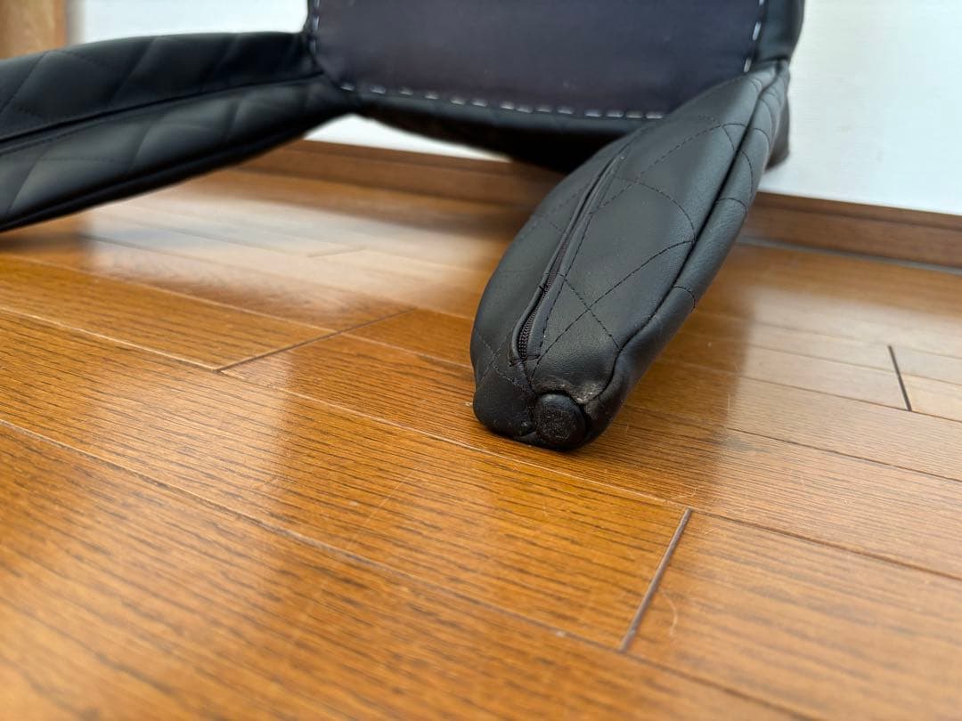 moooi モーイ　SFCH-MONSTER 刺繍あり モンスターチェア／1