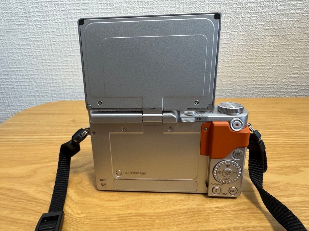 【セット売り】LUMIX DC-GF9Wオレンジボディ4K ミラーレス　一眼レフ