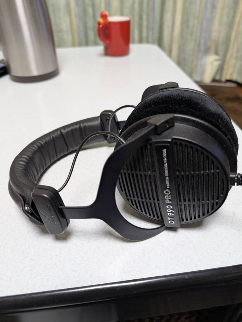 beyerdynamic DT990 PRO　80Ω