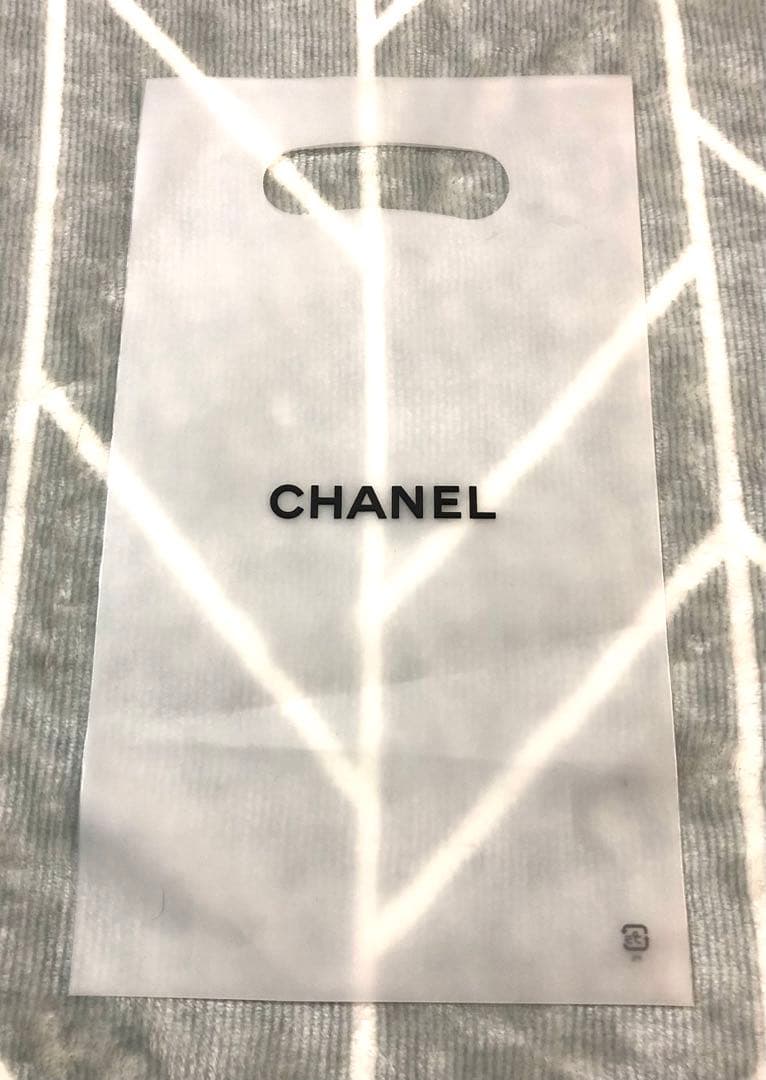 極美品☆CHANEL シャネル☆シルクハンカチorミニスカーフ