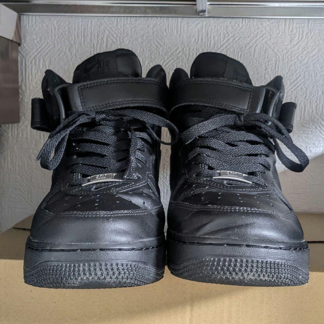 Supreme × Nike Air Force 1 Mid \\\\"Black