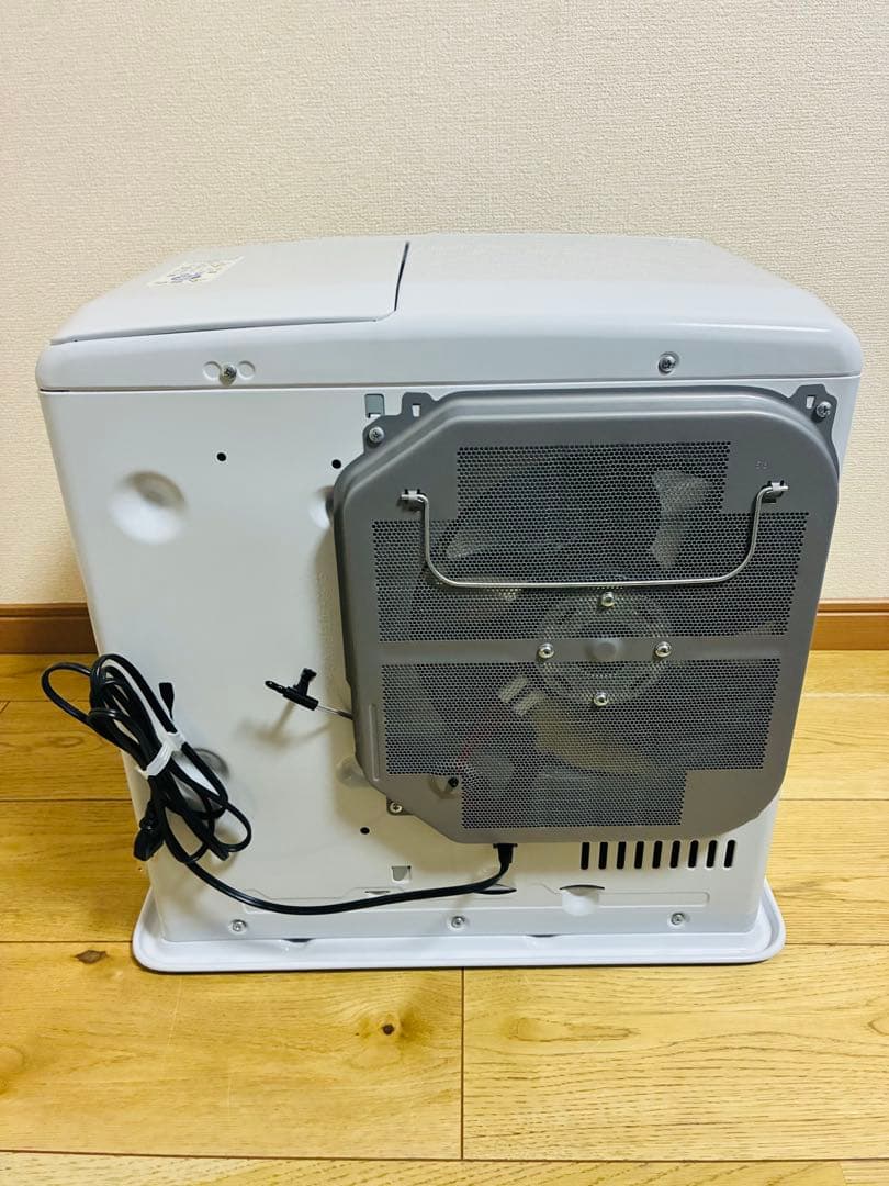 ダイニチブルーヒーター　ムーンホワイト　FW-5623L 23年製