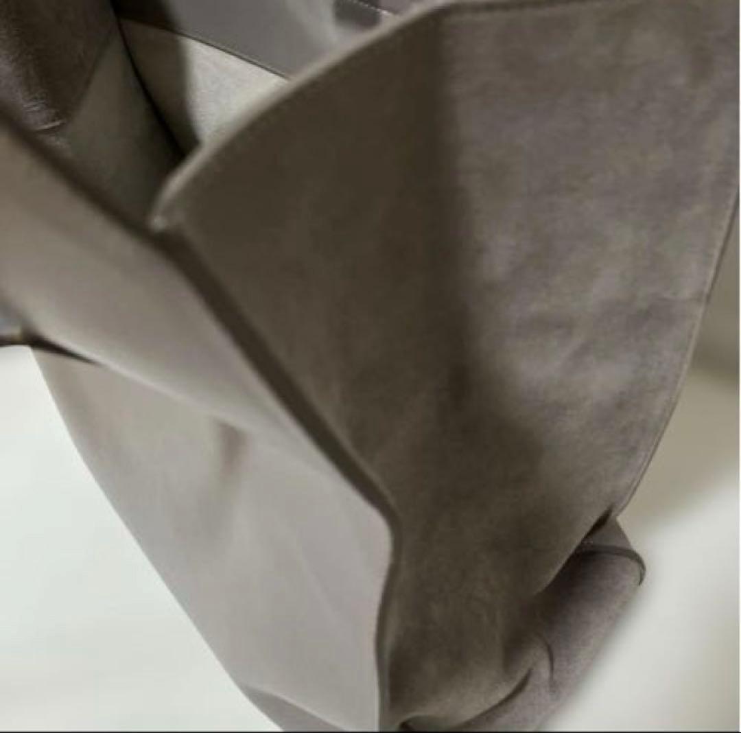 ジミーチュウバッグ大容量