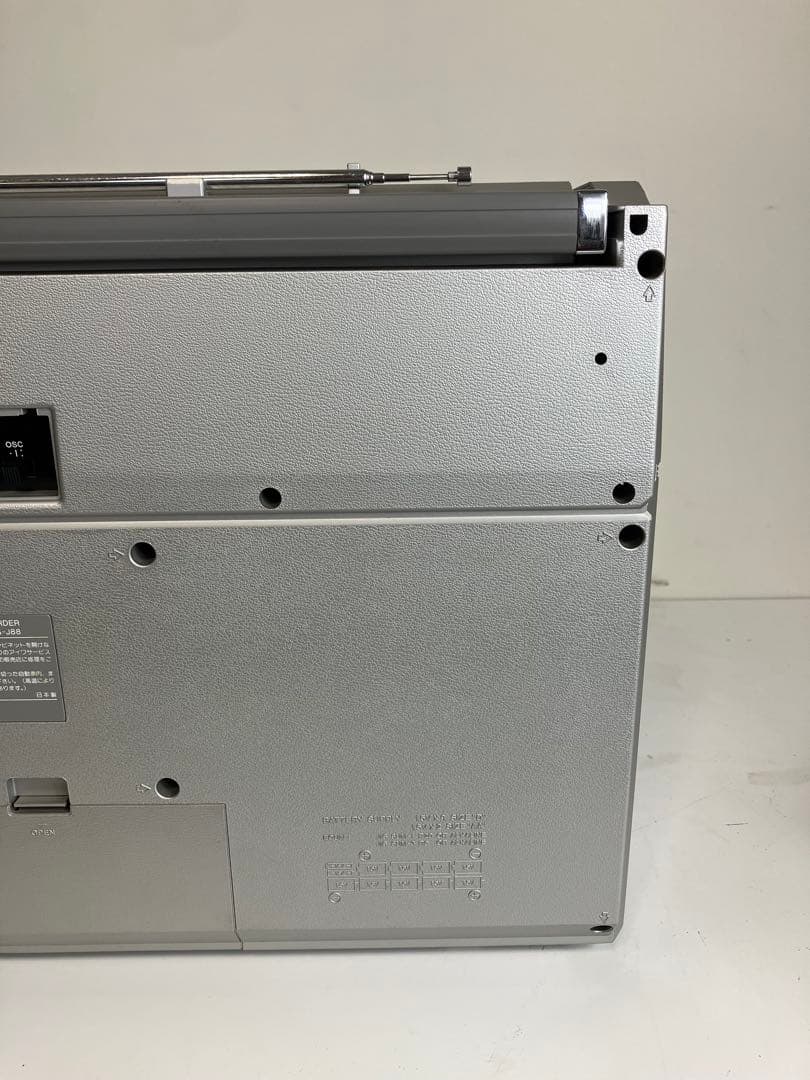 昭和レトロ　ラジオ　AIWA J88