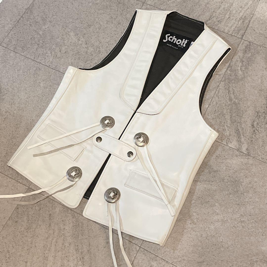 希少✨Schott レザーベスト コンチョ ホワイト USA製 Sサイズ 90s