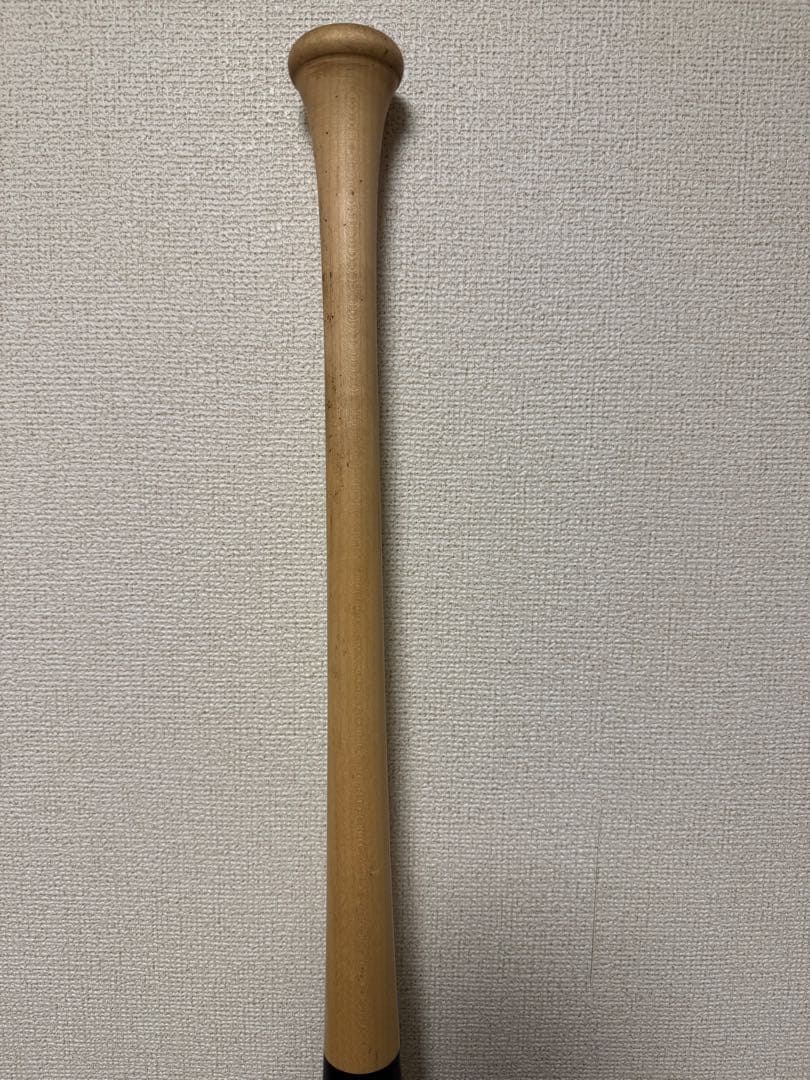 キ*ボ様 ビクタス　84cm H17 硬式木製　バット
