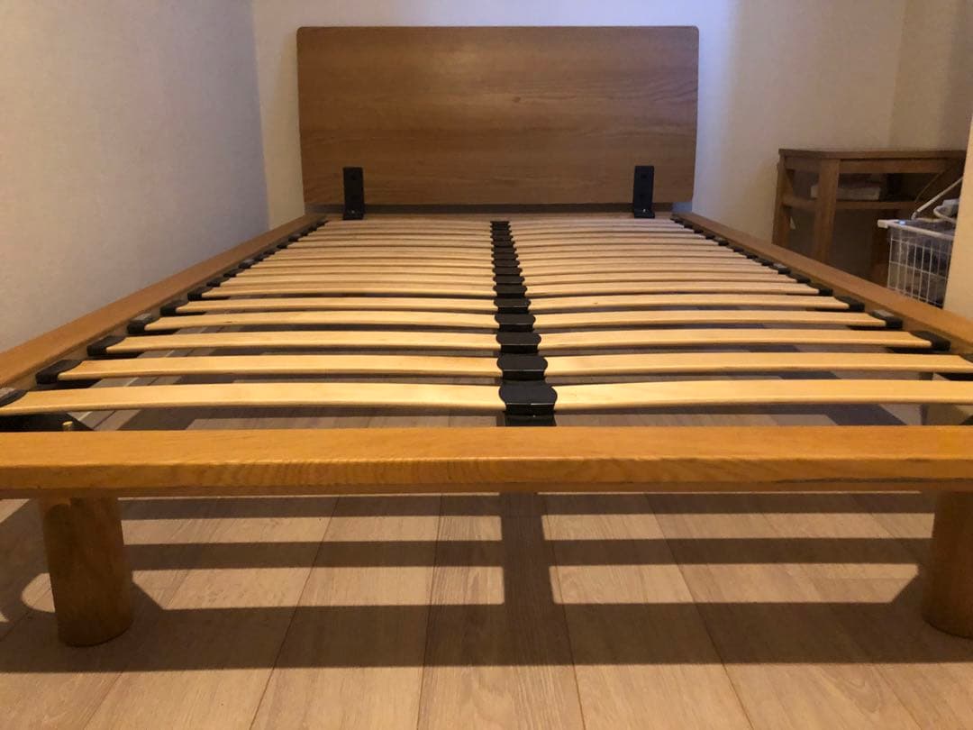 無印良品　オーク材ベッドフレーム、ベッドボード