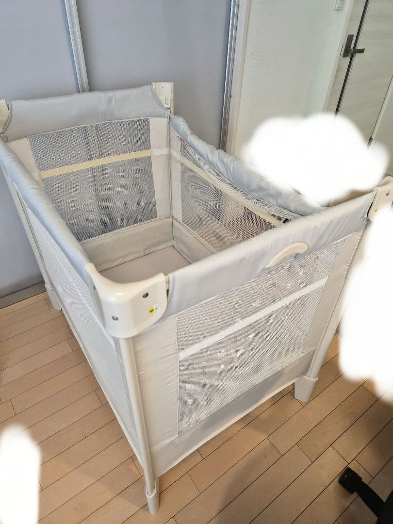 【美品】　ココネルエアー　ベビーベッド
