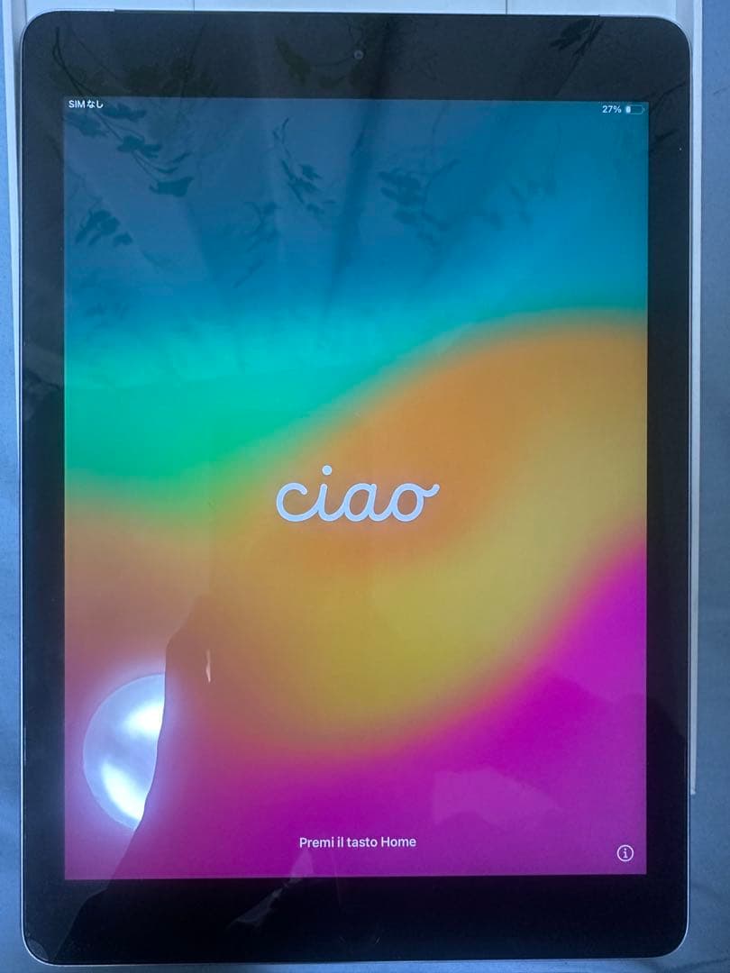 Apple iPad (第6世代) 32GB Wi-Fi + Cellular