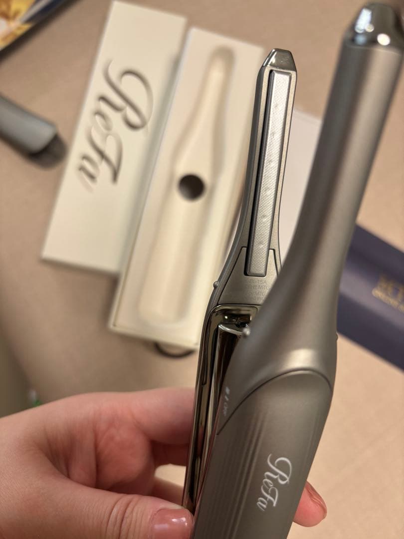 リファ ミニヘアアイロン ST6 コードレス