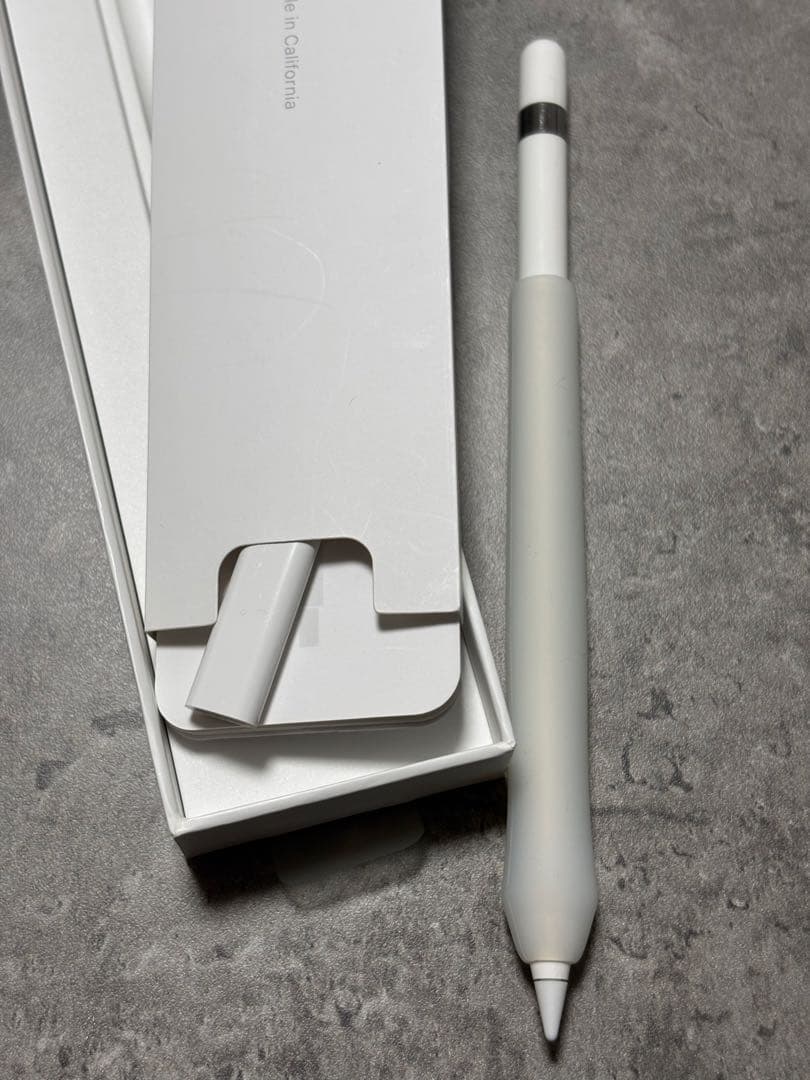 iPad(A16) ブルー　ケース付きフルセット