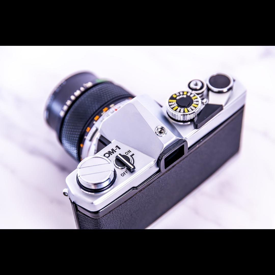 【OLYMPUS】OM-1 シルバー OM 100mm F2.8 レンズセット