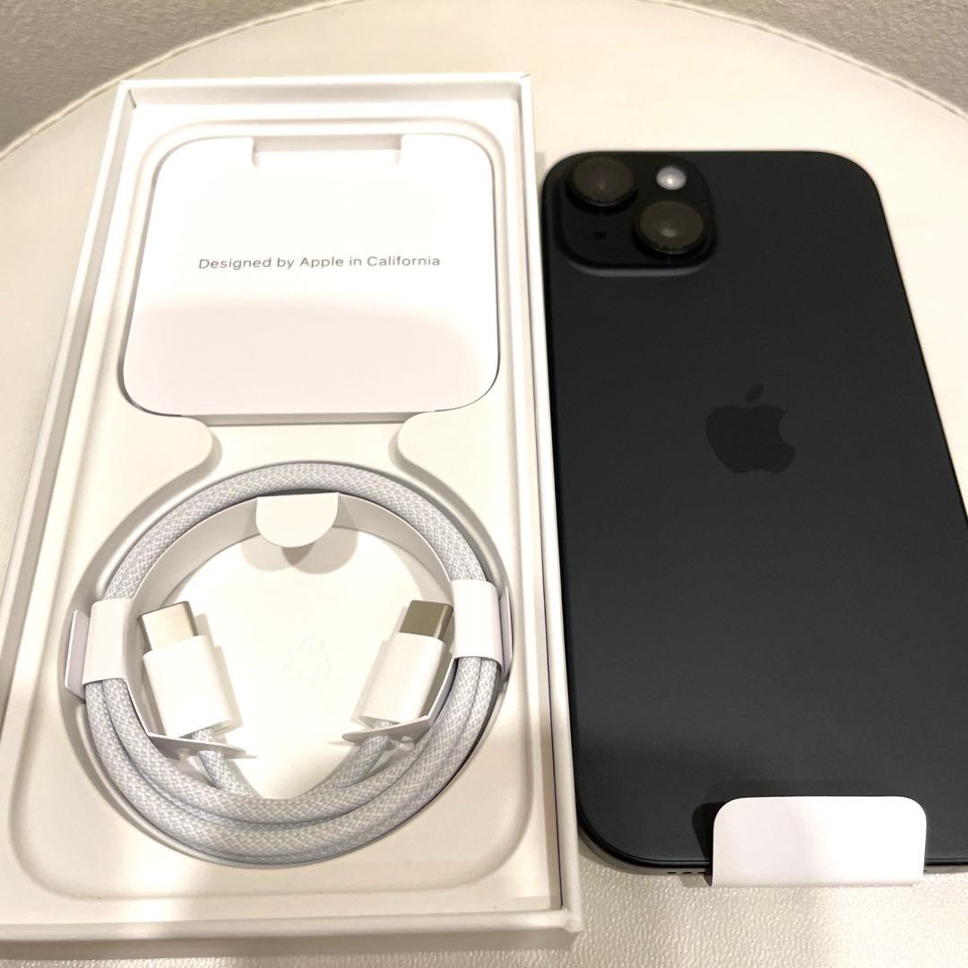 Apple iPhone15 128GB ブラック SIMフリー　本体
