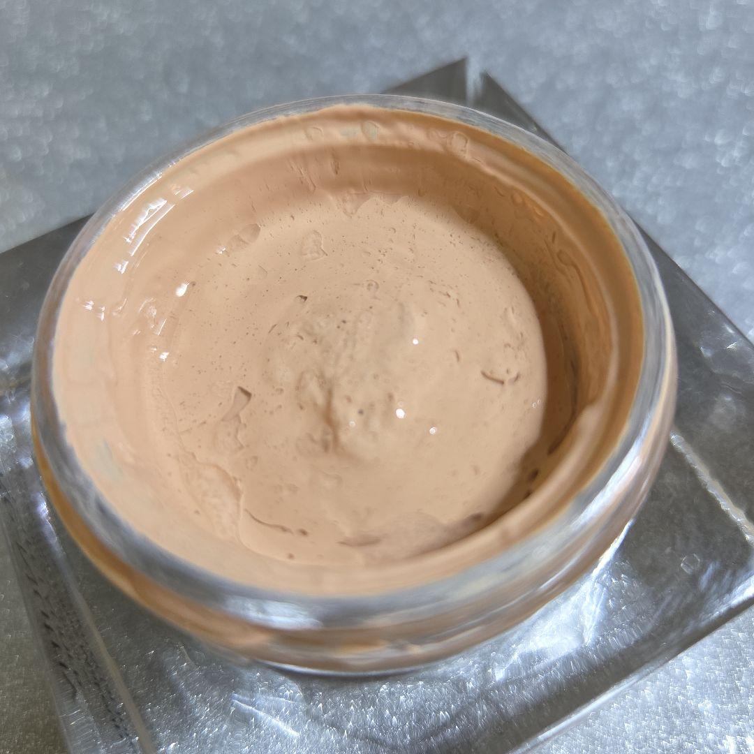 エスティローダー　リニュートリィブラディアンスセラムクリームメークアップ