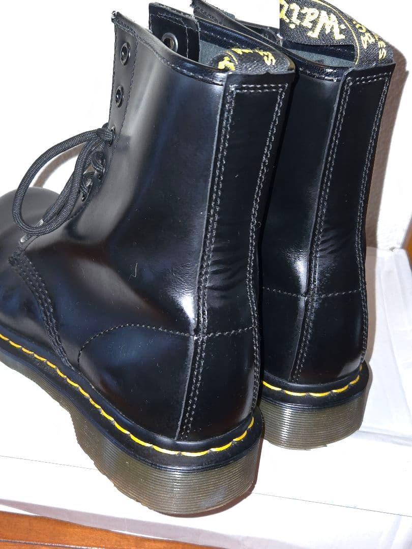 ★値下げ★Dr.Martens ドクターマーチン 8ホール 本革レザー ブーツ