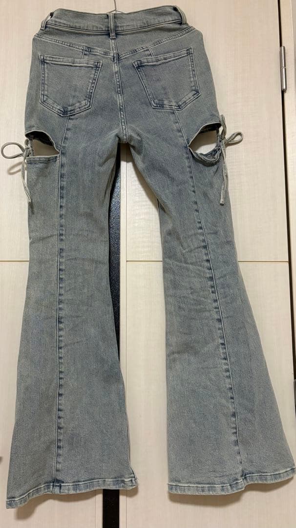 RESEXXY カットアウトリボンデニムパンツ　ブルー