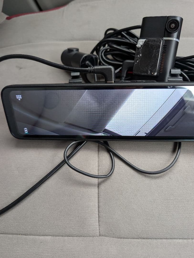 【こたさん専用】3カメラドライブレコーダー！駐車監視ケーブルSDカード64G付き