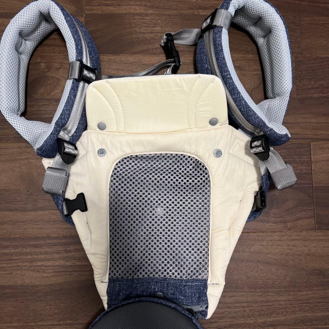 【使用回数少】ミキハウスコラボ　ポグネー　抱っこ紐