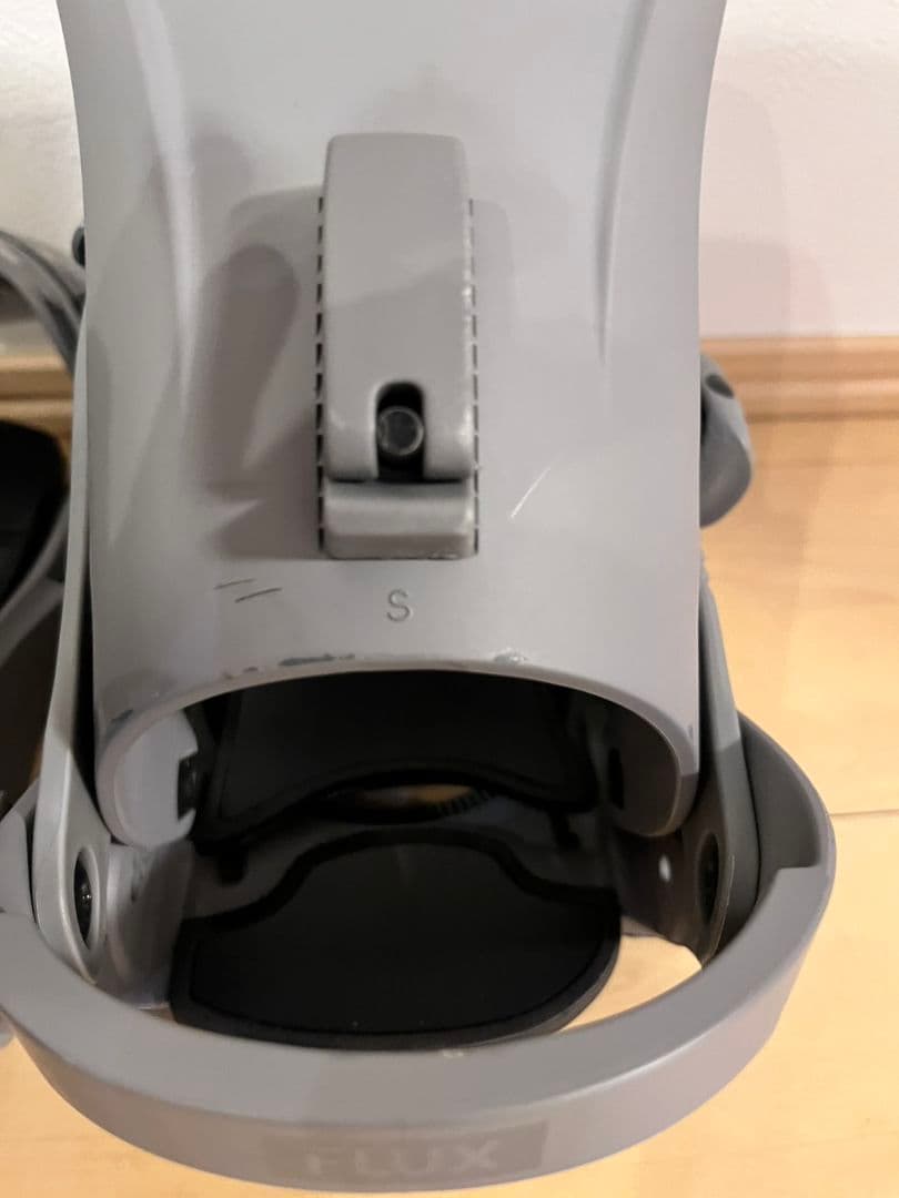 FLUXCV グレー Sサイズ ビンディング カ ービング向き