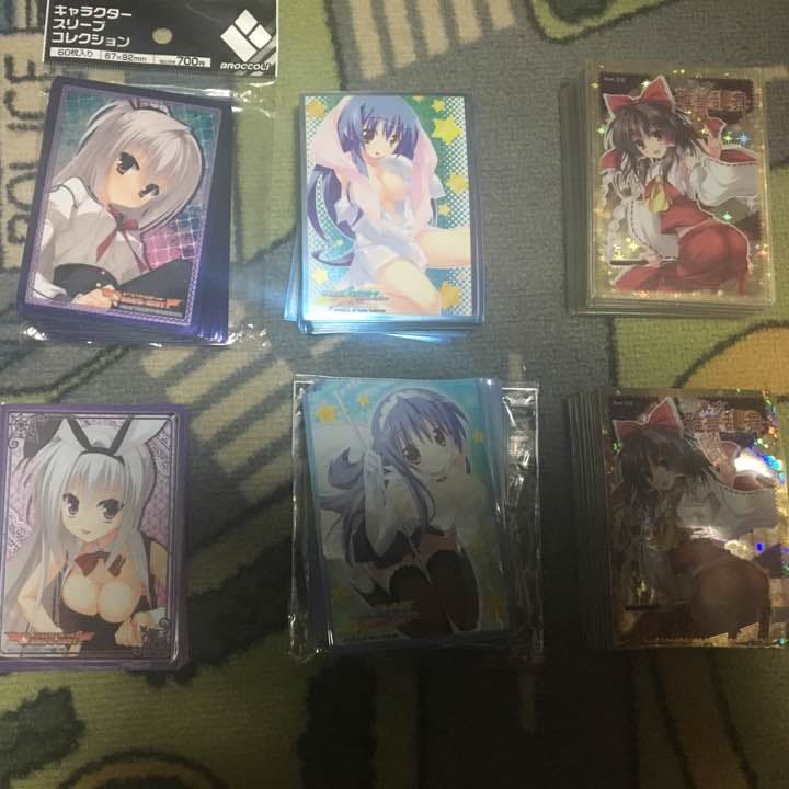 中古 キャラクター スリーブ