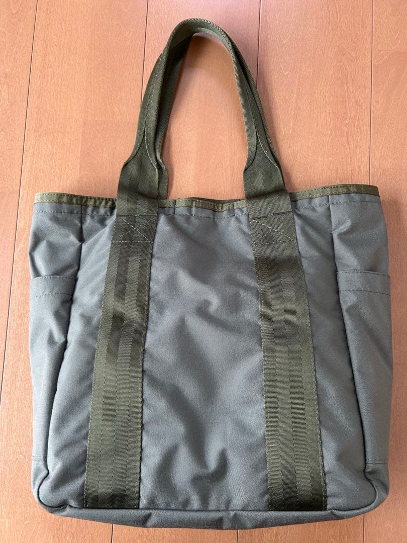 【美品】 BRIFING オリーブ トートバッグ