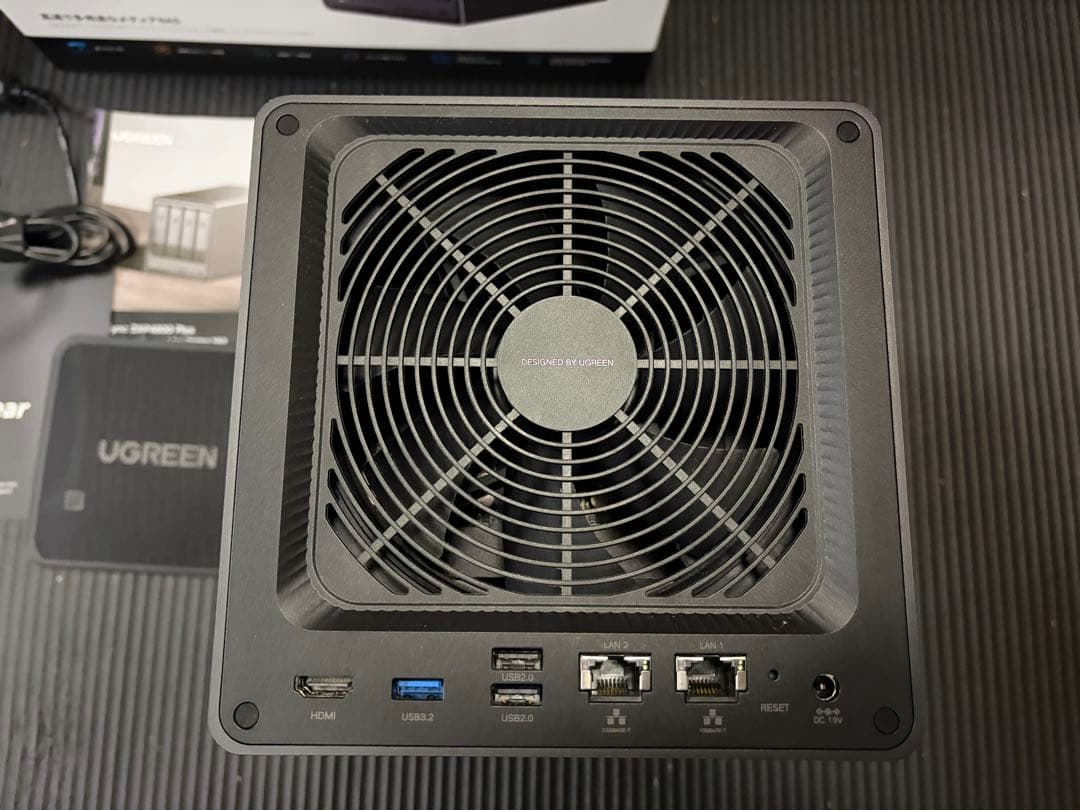 UGREEN D4800 Plus NAS 4ベイ　16TB HDD セット