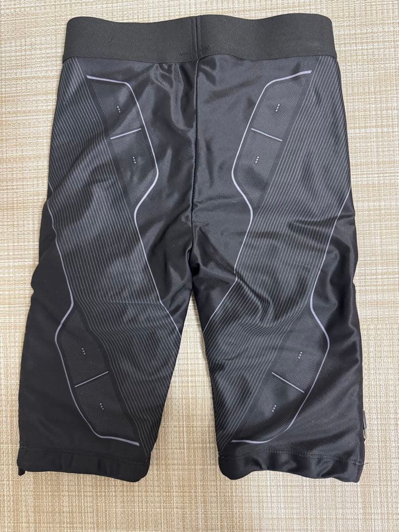 SIXPAD シックスパッド　パワースーツ　ヒップ&レッグ　Sサイズ