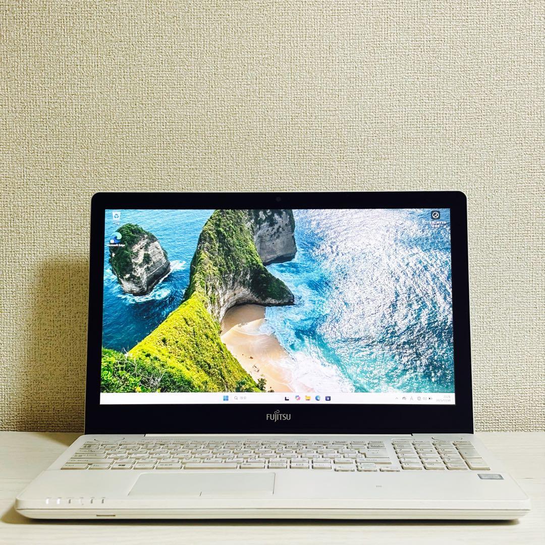 6世代 Core i7 16GB Windows11 Officeノートパソコン