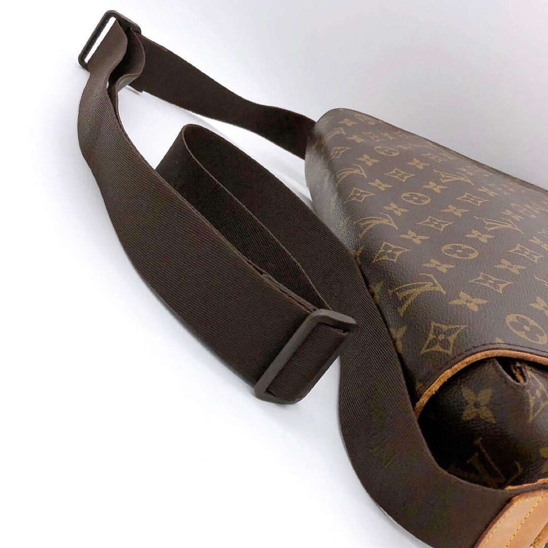 専用【LOUIS VUITTON】メッセンジャーバッグ　アベス　モノグラム　A4