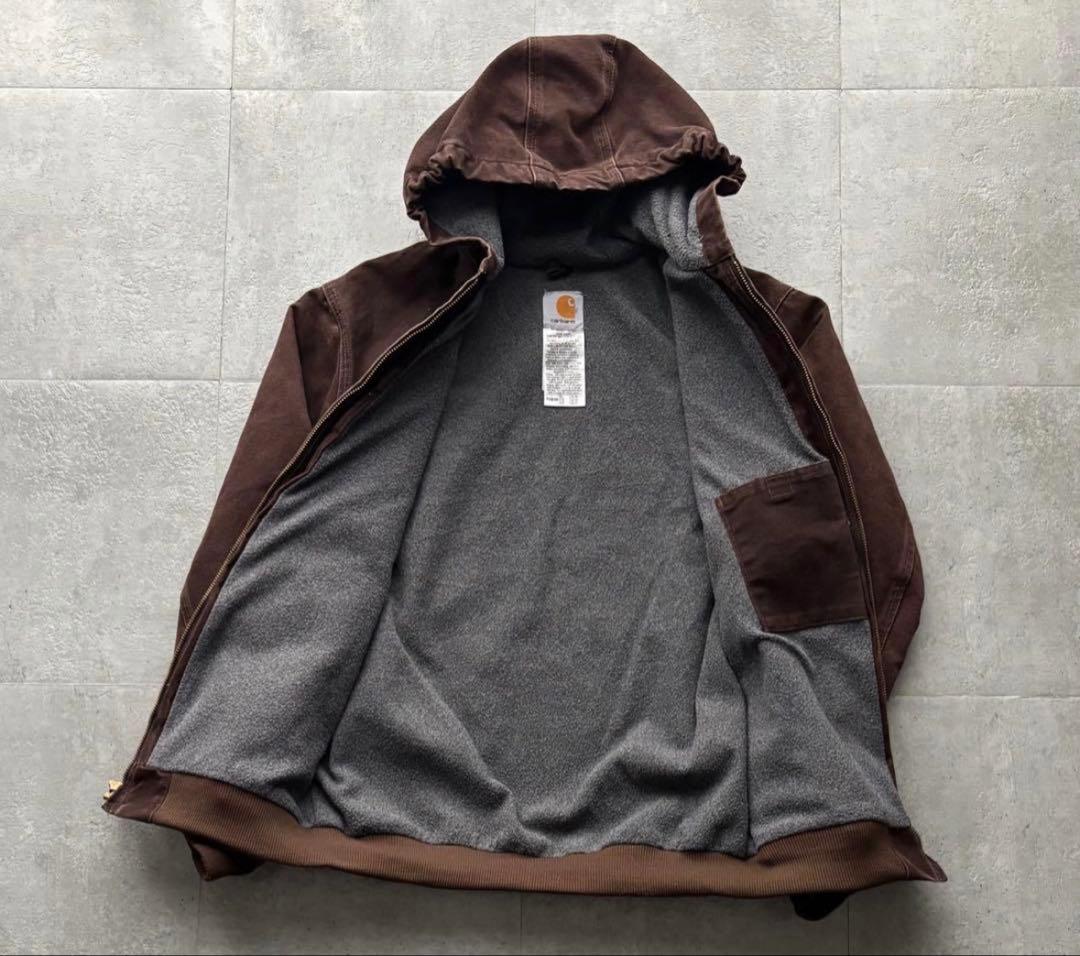 カーハート　アクティブジャケット　ブラウン　フェード　サイズ感◎