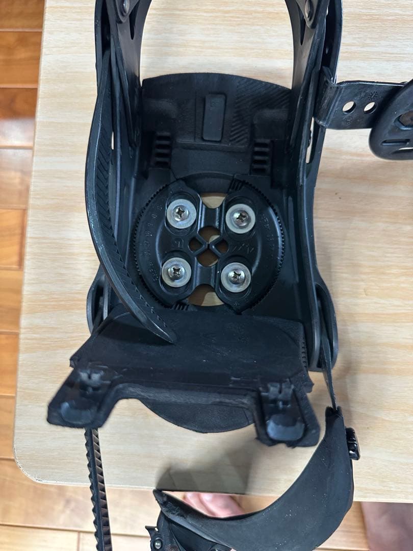 burton genesis Ｍサイズ