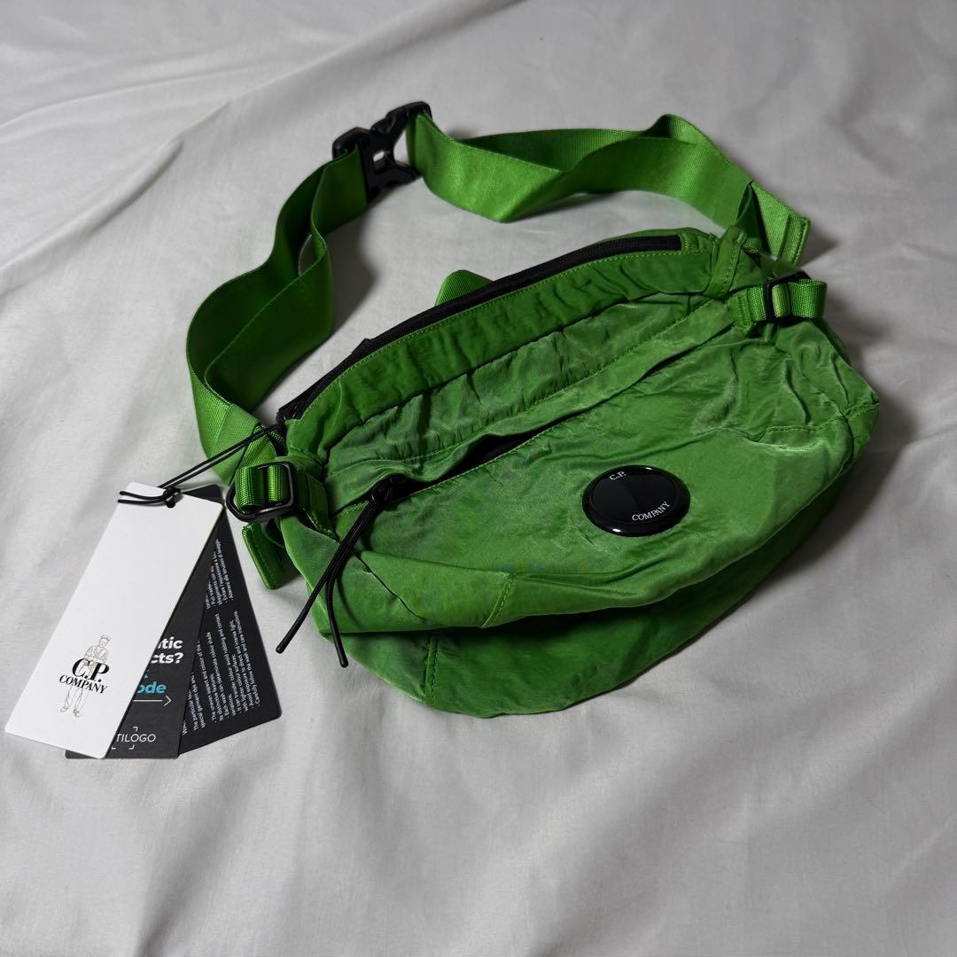 【定価3.9万】C.P.Company ボディバッグ ショルダー グリーン