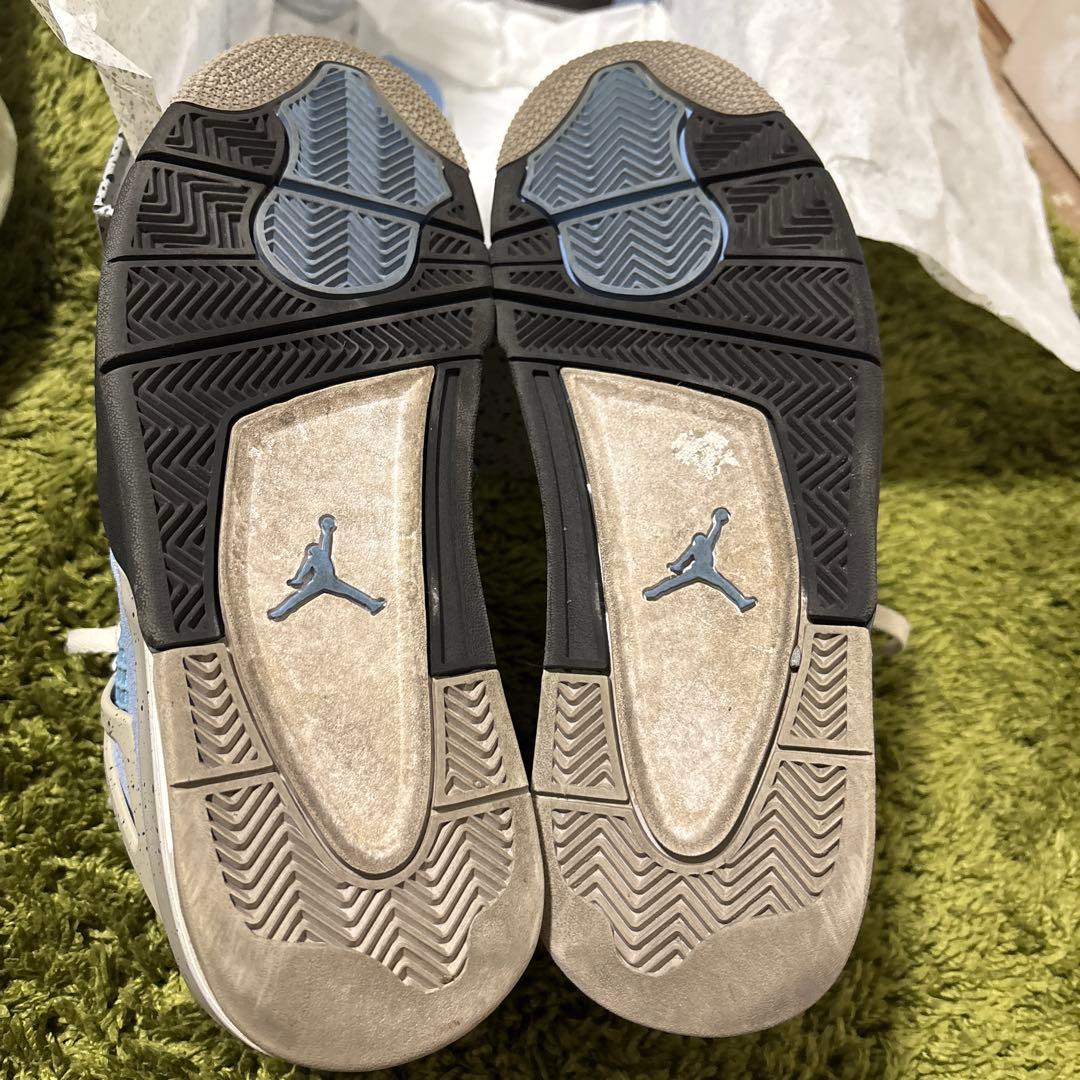 埼玉Nike Air Jordan 4 \"University Blue\"