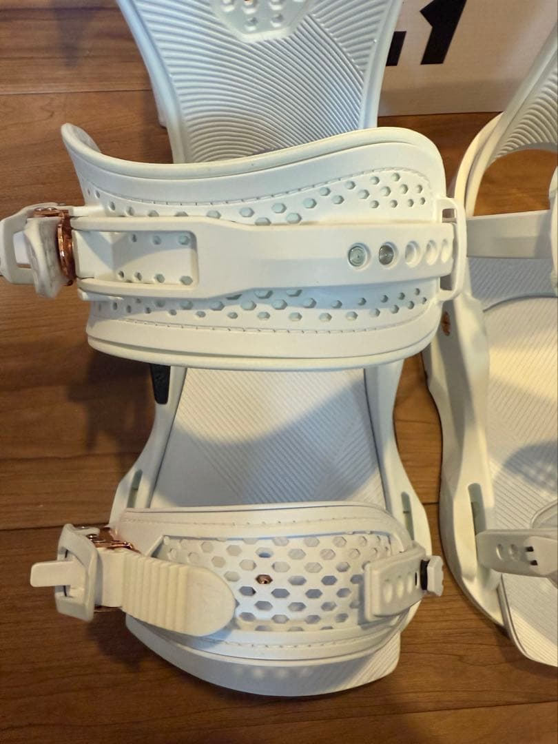 ぴくば　UNION TRILOGY ユニオン　トリロジー　ホワイト