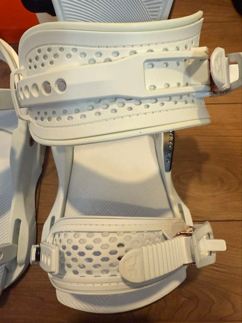 ぴくば　UNION TRILOGY ユニオン　トリロジー　ホワイト