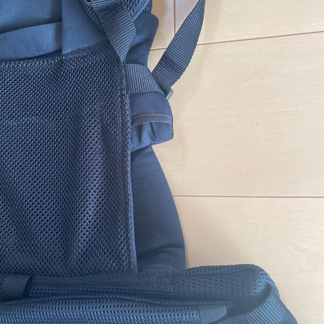 【美品‼️】Aprica 抱っこ紐 ラクリス　ブラック