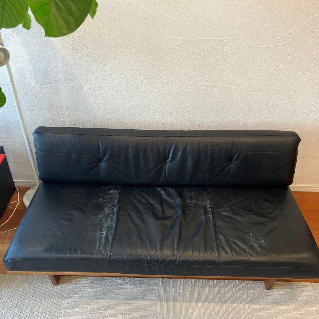 【中古】マスターウォール・モアレスソファ160・本革・黒