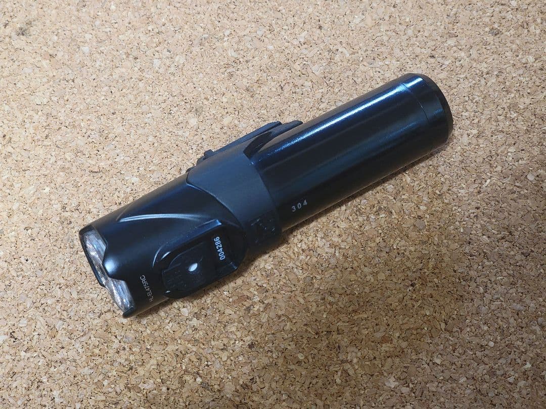 キャットアイ VOLT800NEO ボルト800ネオ