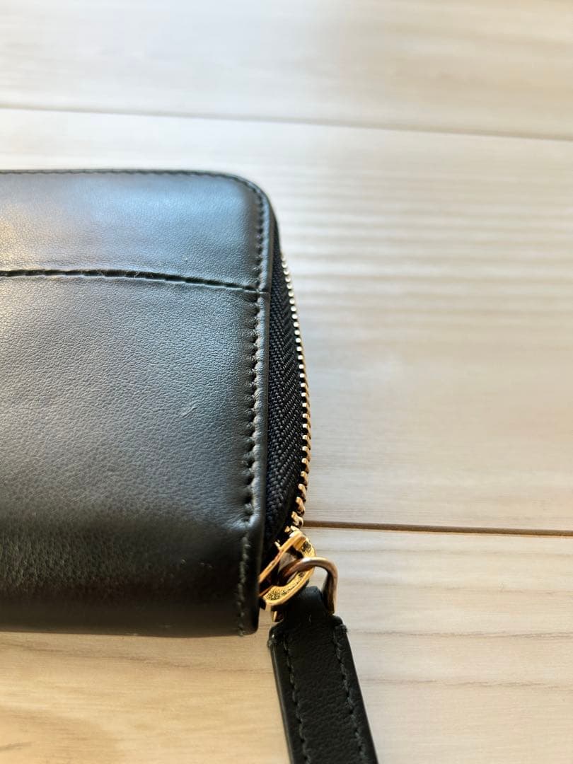 BVLGARI ブラックレザー 長財布　メンズ　レディース　ラウンドファスナー