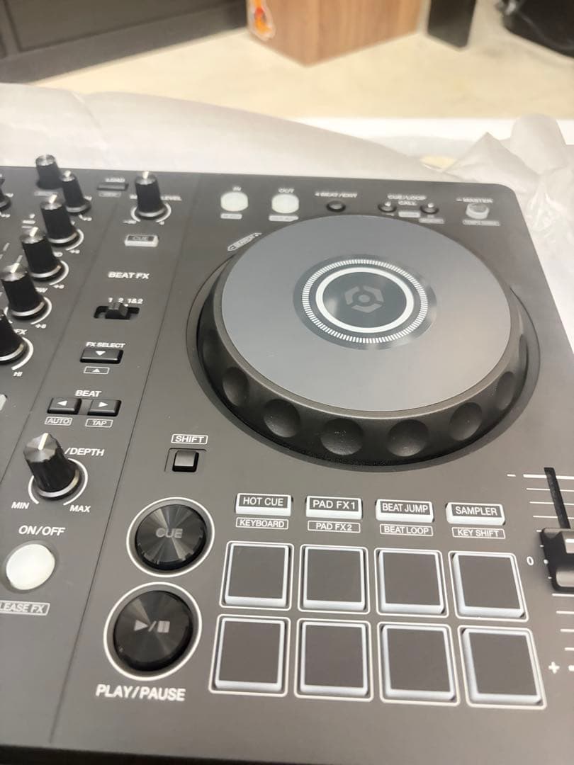 DDJ-FLX4 コントローラー　ブラック