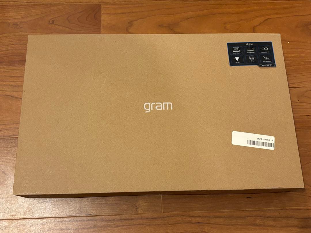 LG gram 17インチで1350グラム。英語キーボード・日本語Win11