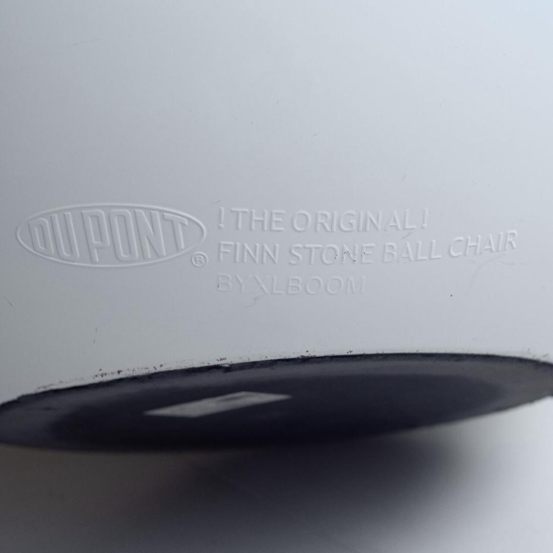Finn Stone / フィンストーン ボールチェア 白